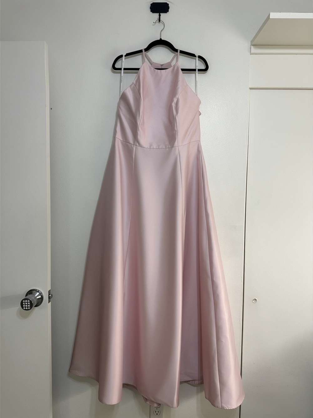 ALFRED SUNG D874 Blush Pink Satin Halter A Line Gown, Size 16 - Picture 6 of 9